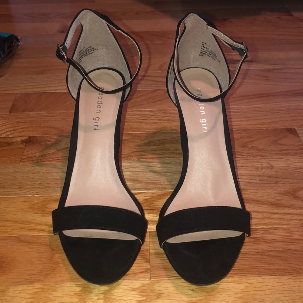 Madden girl black Suede heels